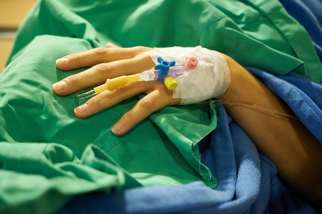 surgery-3031541_1280.jpg