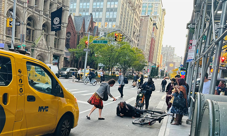 bicycle accident 10252023-22nd and park ave nyc